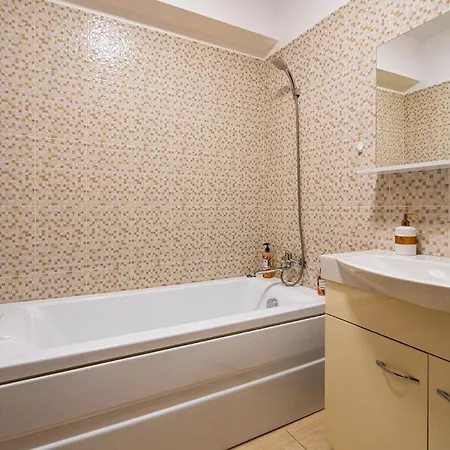 Apartamento Lujerului