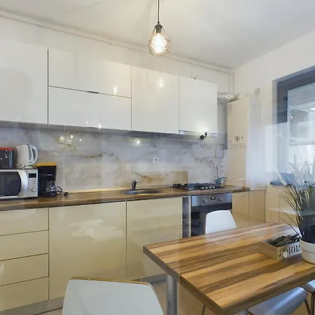 Apartment Lujerului Bucharest